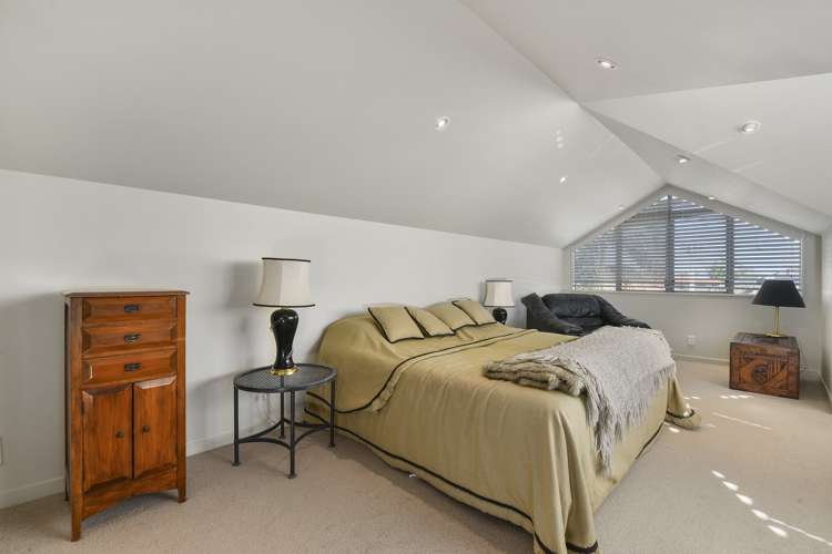 114 Vauxhall Road Narrow Neck_22