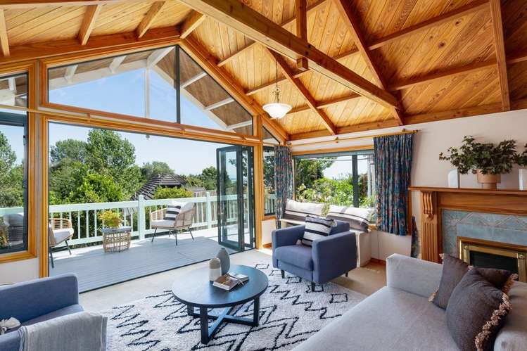 8 Faraday Rise Richmond_18