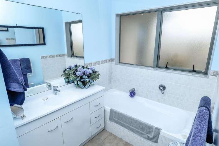 37 Eastland Road Flat Bush_9