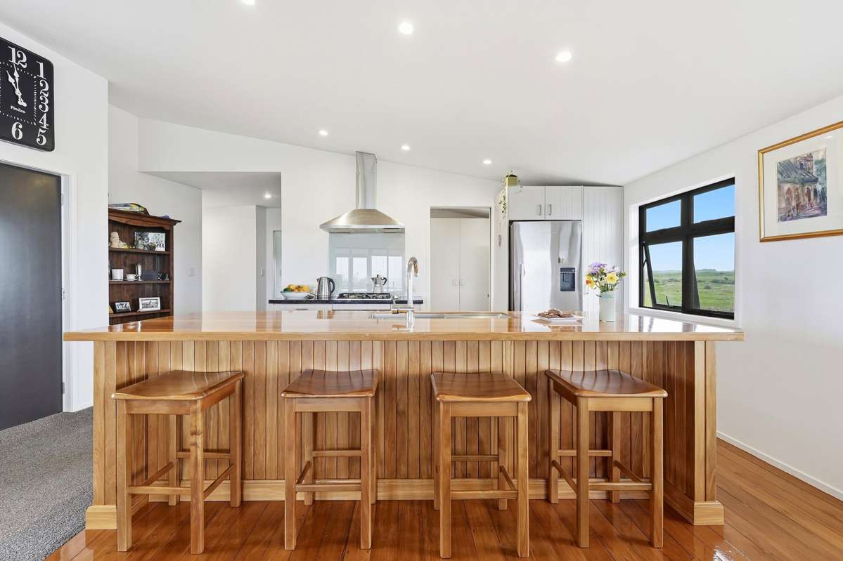 350 Waipipi Road_3