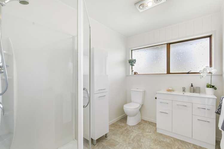 44 Fordham Street Beach Haven_12