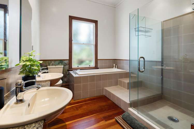 23 Ruakiwi Road Hamilton Lake_22