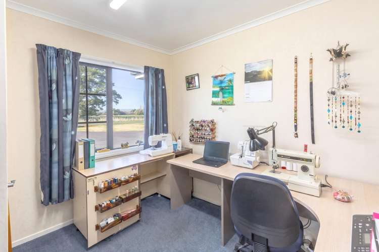 62 Thomas Road Carterton_18
