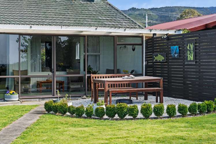 208 Rarangi Beach Road Rarangi_21