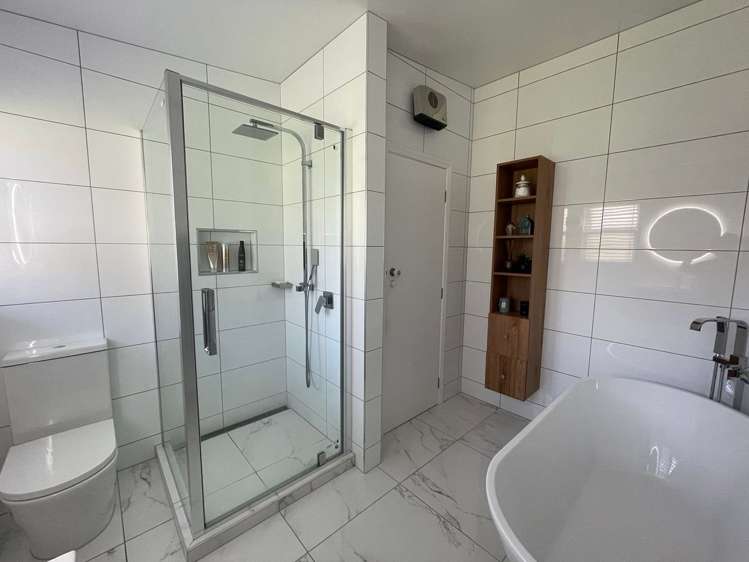 6 Fendalton Crescent Pinehaven_12