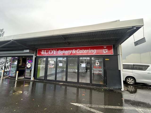 High Profile Rosebank Road Retail