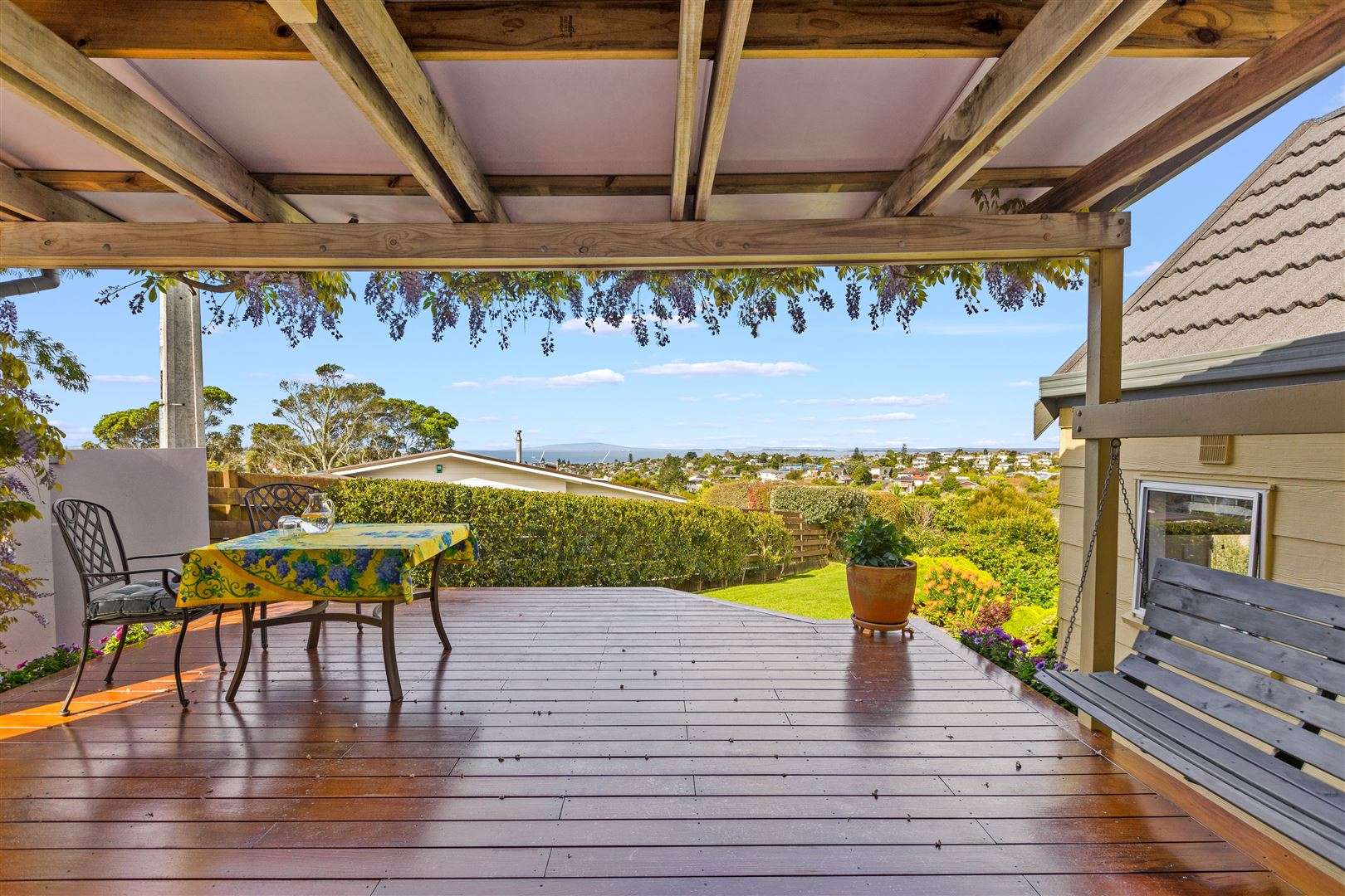 673 East Coast Road Browns Bay North Shore City Houses for Sale