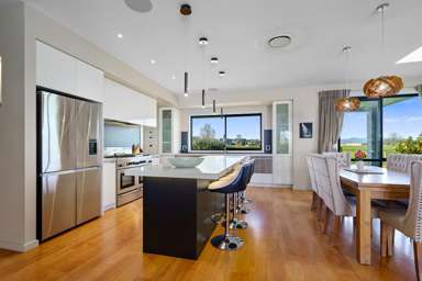 1562 Cambridge Road_4