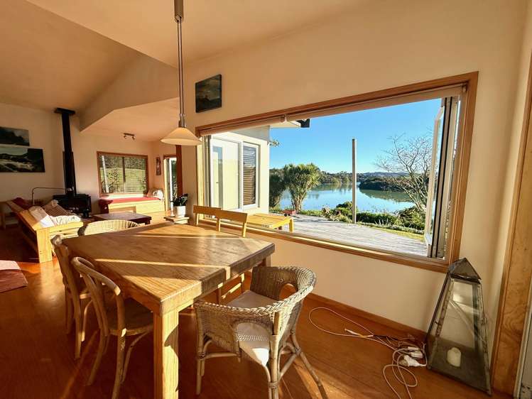 Address withheld Raglan_15