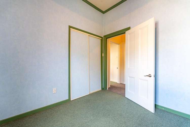 38 Raymond Street West End_7