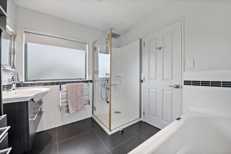 40 Whiting Grove West Harbour_18