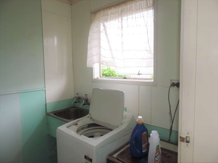 7 Davis Place Huntly_12