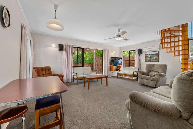 18 Phillips Road Ngakuta Bay_16