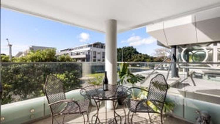 Unit 215/36 Victoria Road Mount Maunganui_16