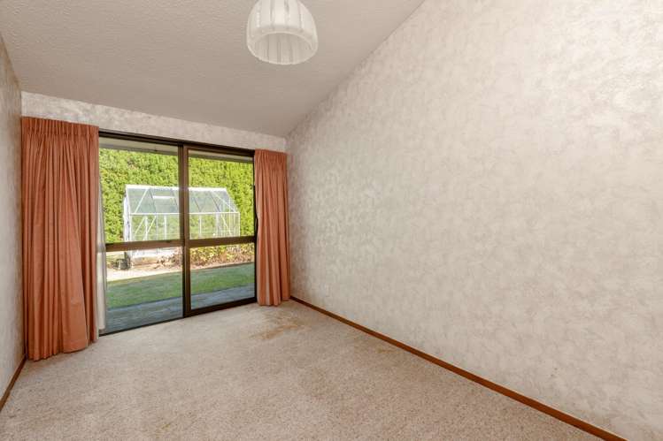 299 Beach Road Katikati_16