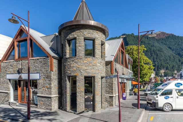 1 Earl Street Queenstown_3