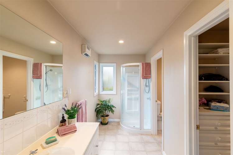 31 Oregon Place Burwood_15