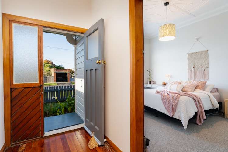 6 Alma Street Saint Kilda_24