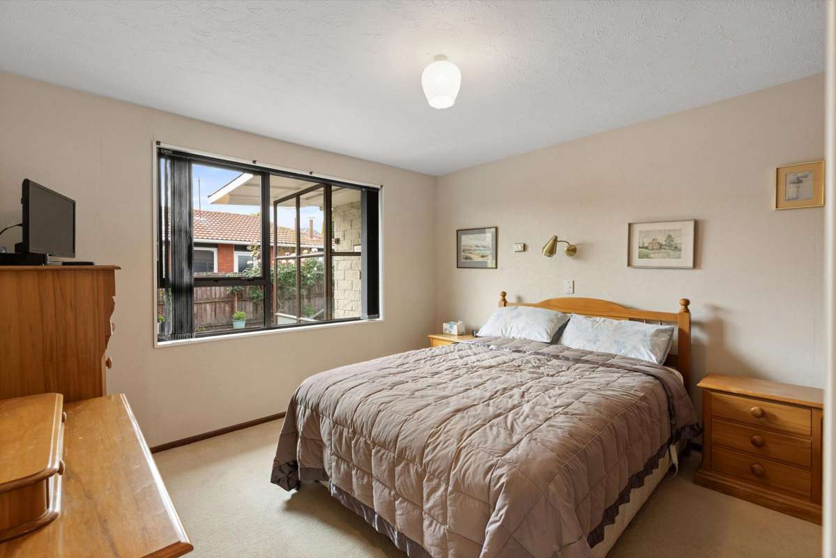 2/16 Camrose Place_4