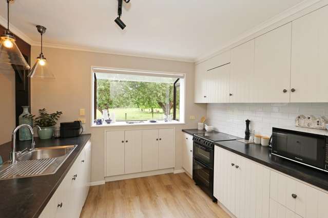 384 Flora Road East Makarewa_4