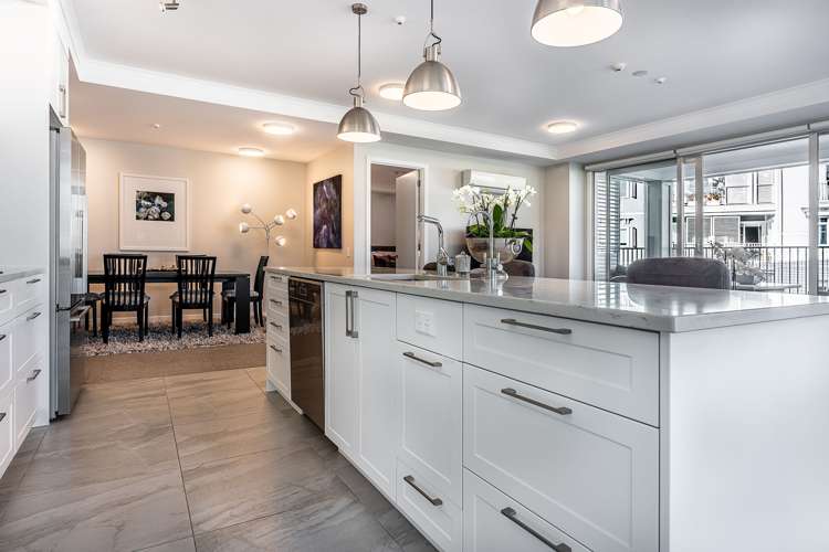 140 Eaves Bush Parade Orewa_6