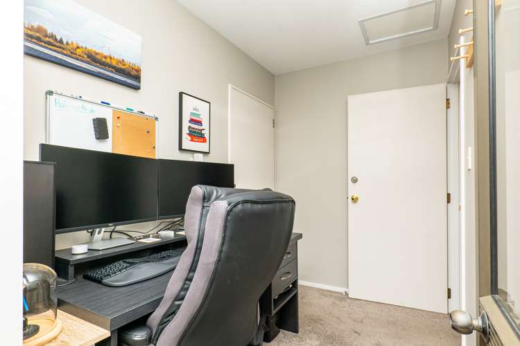 2/28a Staveley Street Avonhead_16