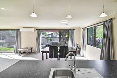 1217 Louie Street_4