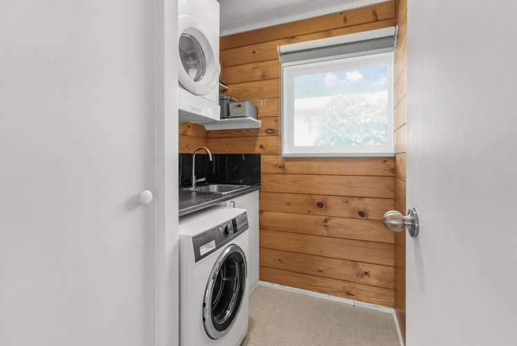 6 Garnet Grove Birchville_8