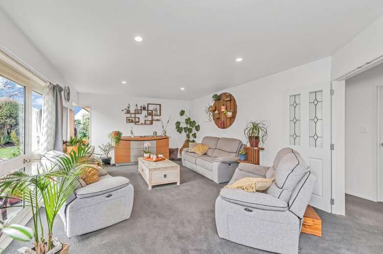 6 Oldham Place Darfield_7