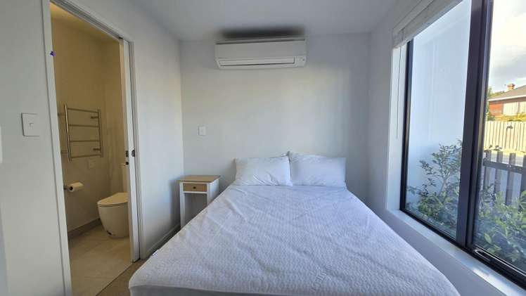 9/124 Taylors Rd Mount Albert_12