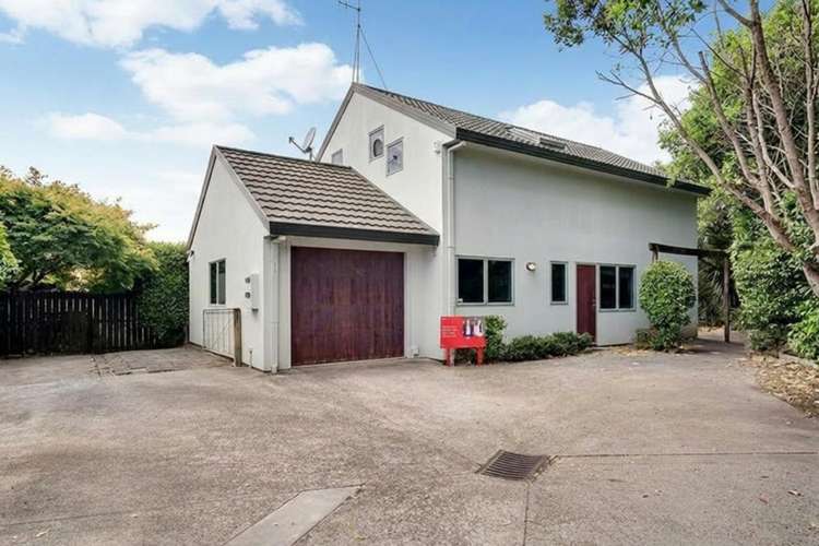 2/25B Abbotsford Street_0