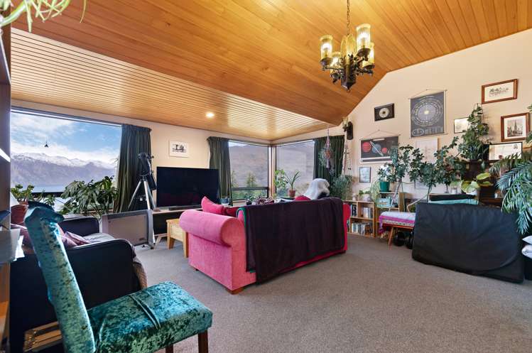 41 Greenstone Place Fernhill/Sunshine Bay_7