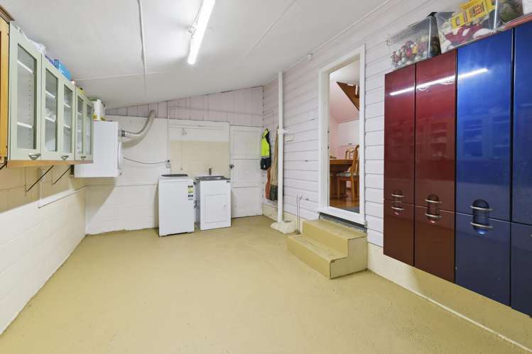 12 Camrose Grove Kingston_19