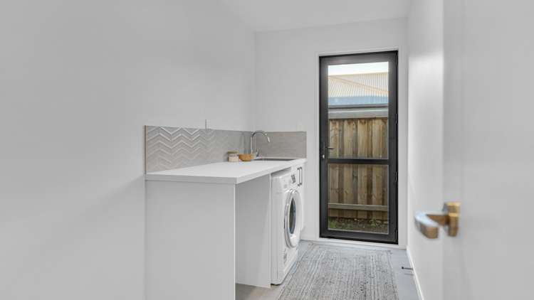 40 Jean Batten Lane Rolleston_14