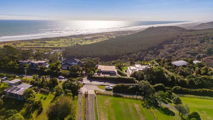 93 Oaia Road Muriwai_50