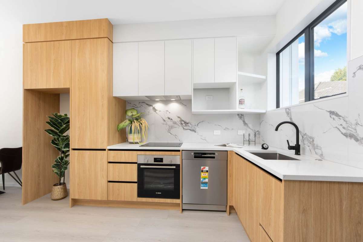 234-3,4,5, Te Atatu Road_3