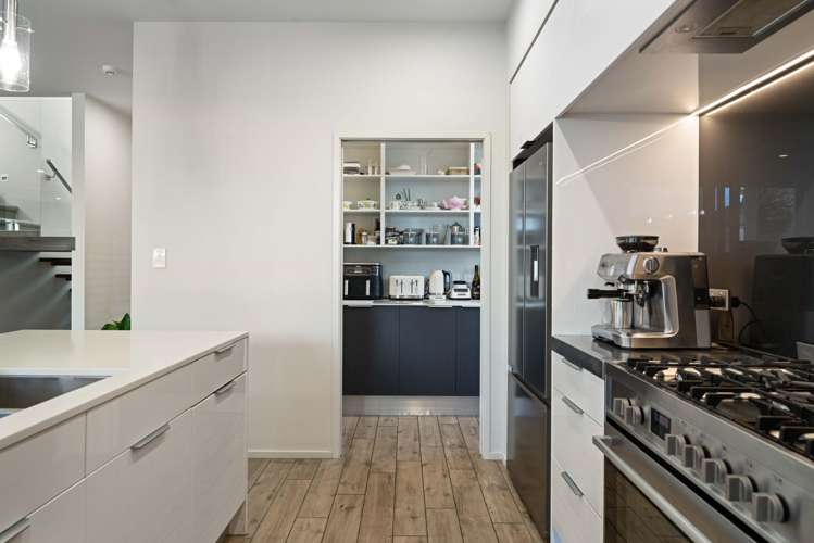 316 Harbourside Drive_5