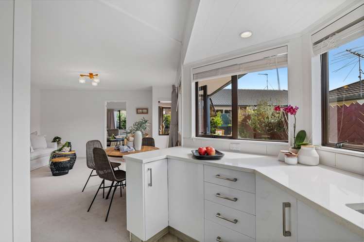 26 Settlers Grove Orewa_10