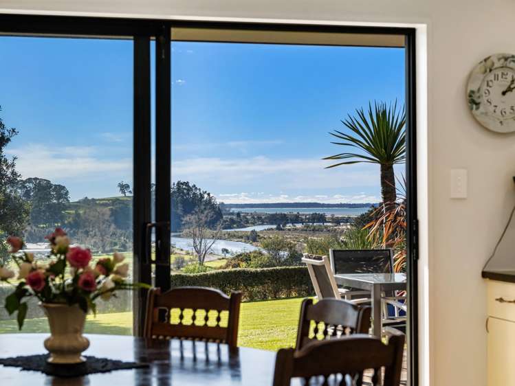 108 Wairoa Road Wairoa_14