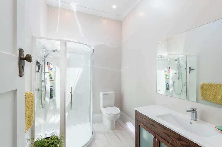 808 Whitemans Valley Road Whitemans Valley_25