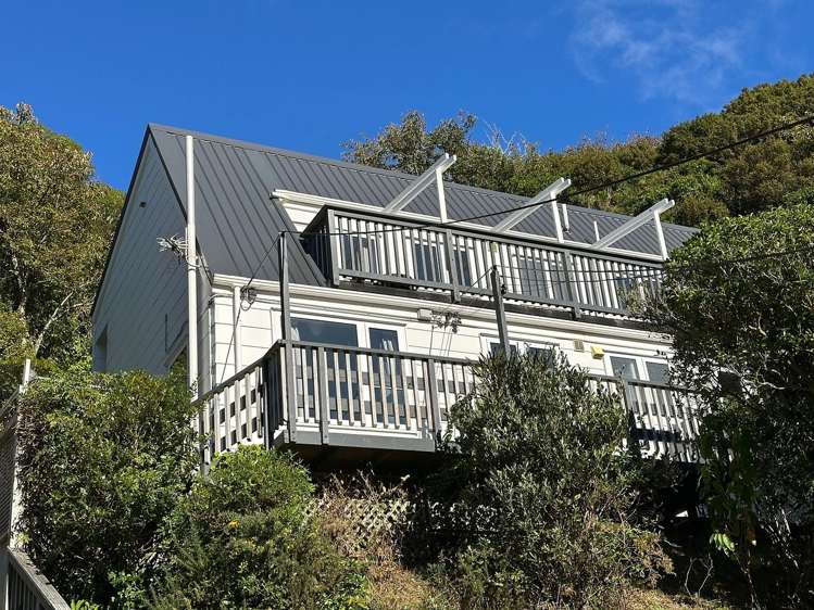 105A Awarua Street_0