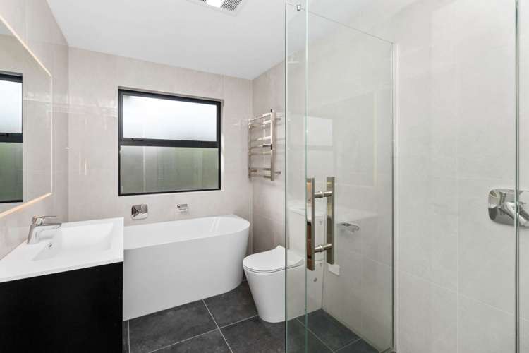 127 Gardner Avenue New Lynn_9