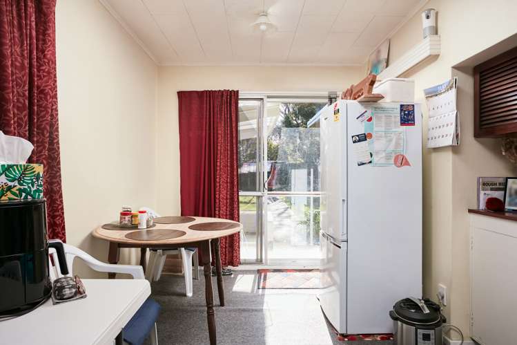 1/98 Iranui Road Inner Kaiti_6