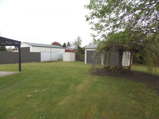 27 Howden Street Te Anau_2