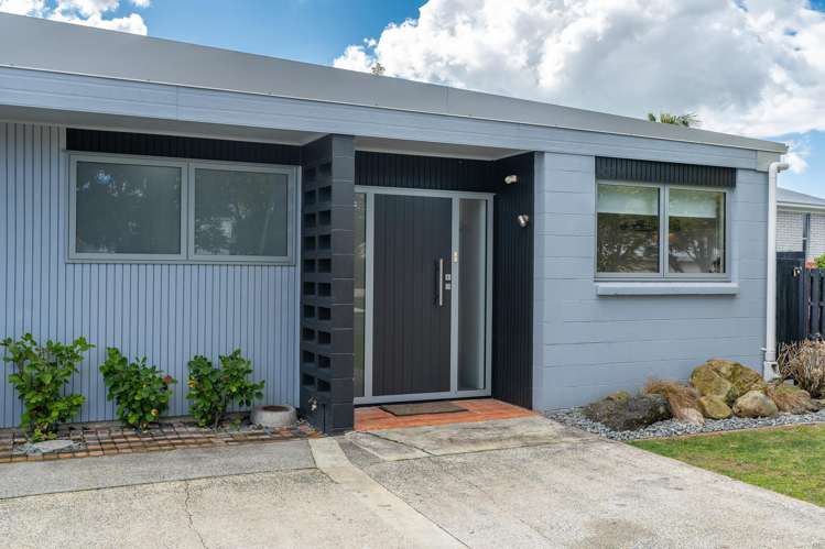 32 Chequers Avenue_0