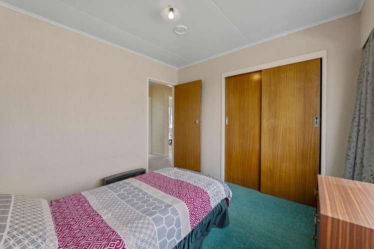 155 Cross Road Lepperton_19