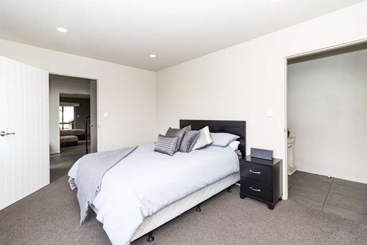 2 Diana Place Otamatea_9