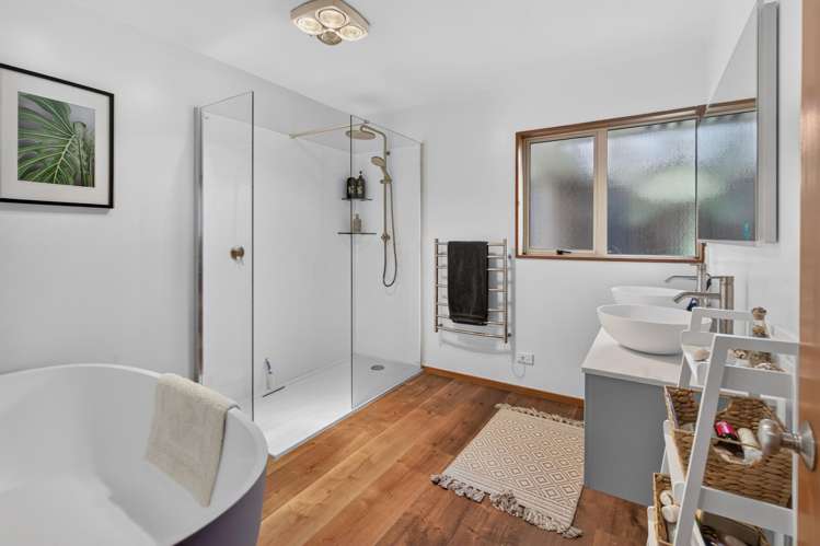 367 Norwood Road Burnham_15