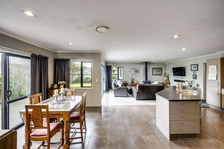 17 Newbury Place Taradale_5