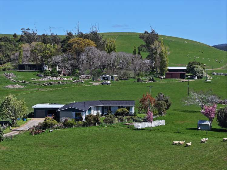 1595 Riverton Otautau Road Fairfax_1